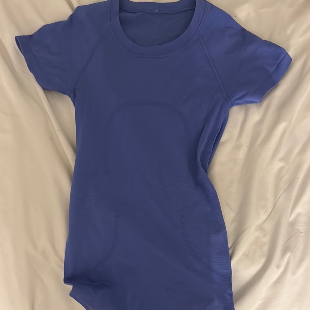 lululemon Swifltly tech short sleeve shirt